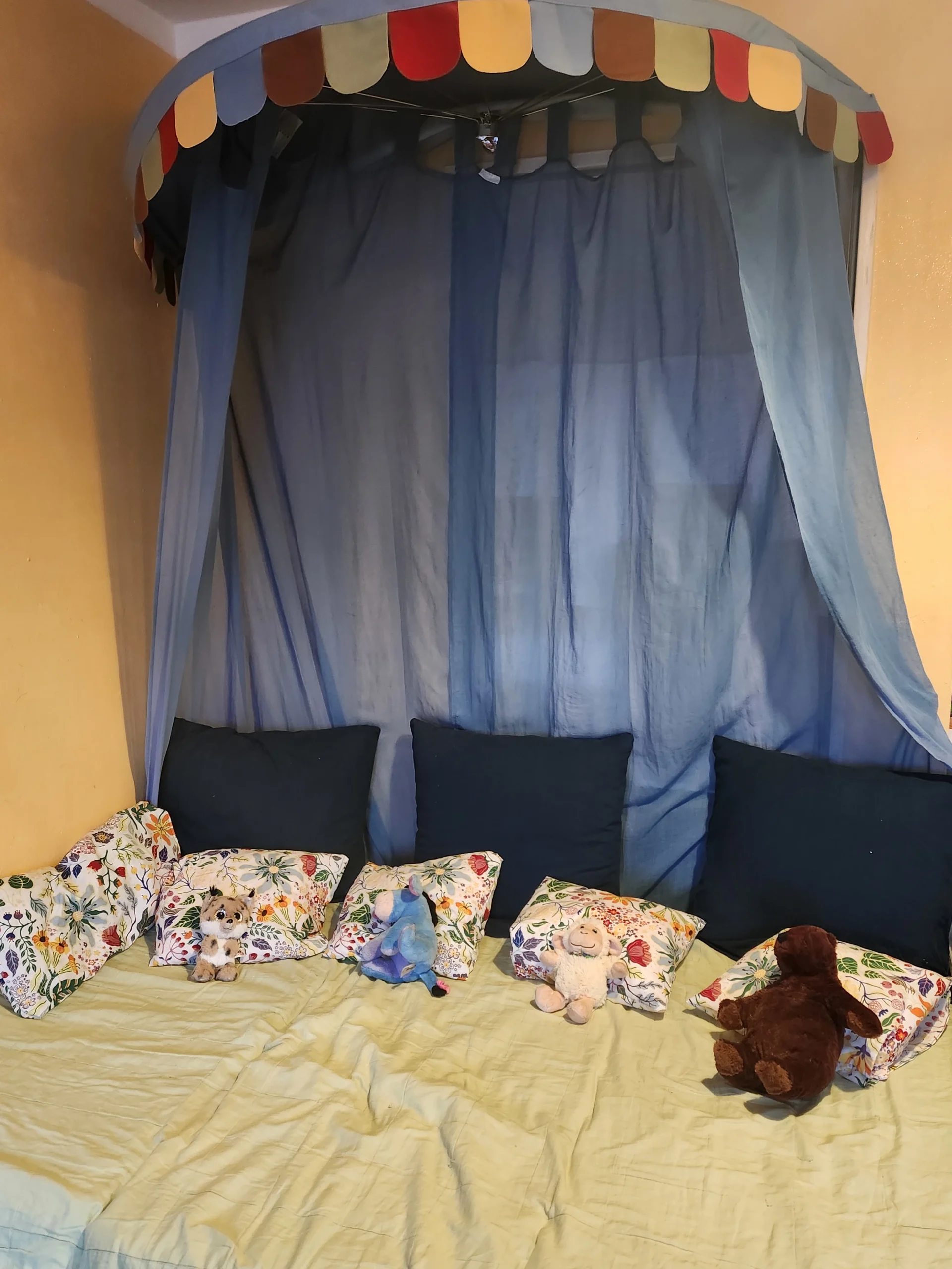 Snoozleecke in der Kindertagespflege kunterbunte Smarties